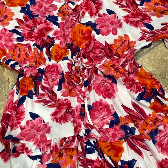 UMGEE PINK & ORANGE FLORAL ROMPER RUFFLE SHORT SLEEVE V-NECK DRAWSTRING WAIST - Picture 7 of 15